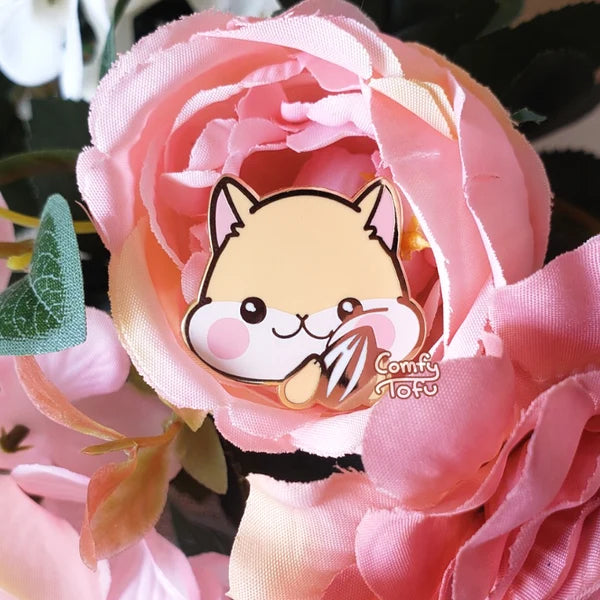 Squirrel Pin