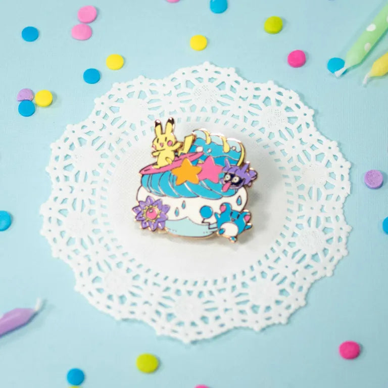 Pocket Puff Surf Enamel Pin