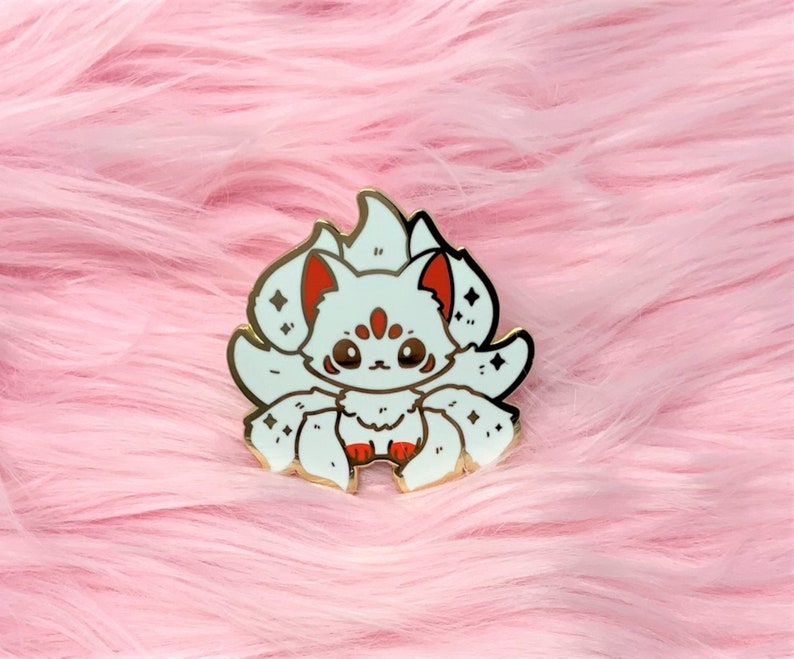 Mythical Cryptid Creature Kitsune Hard Enamel Pin - *NOT GRADED*