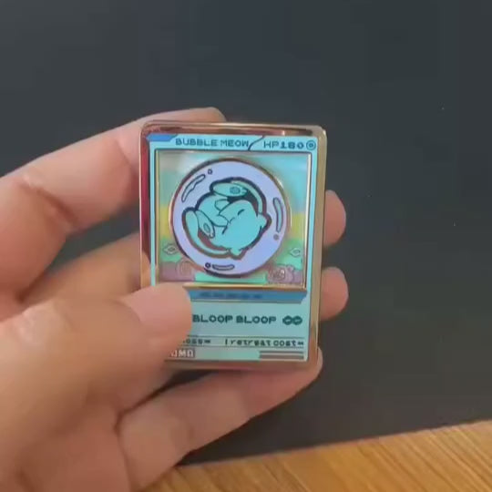 D.atlas Pocket Bubble spinner enamel pin