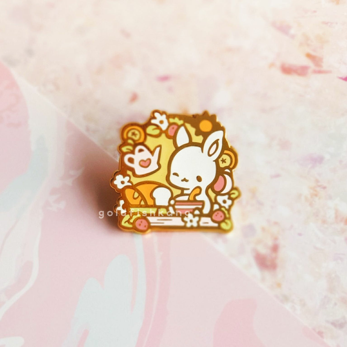 Windowsill Pals Enamel Pin: Bonny Baker
