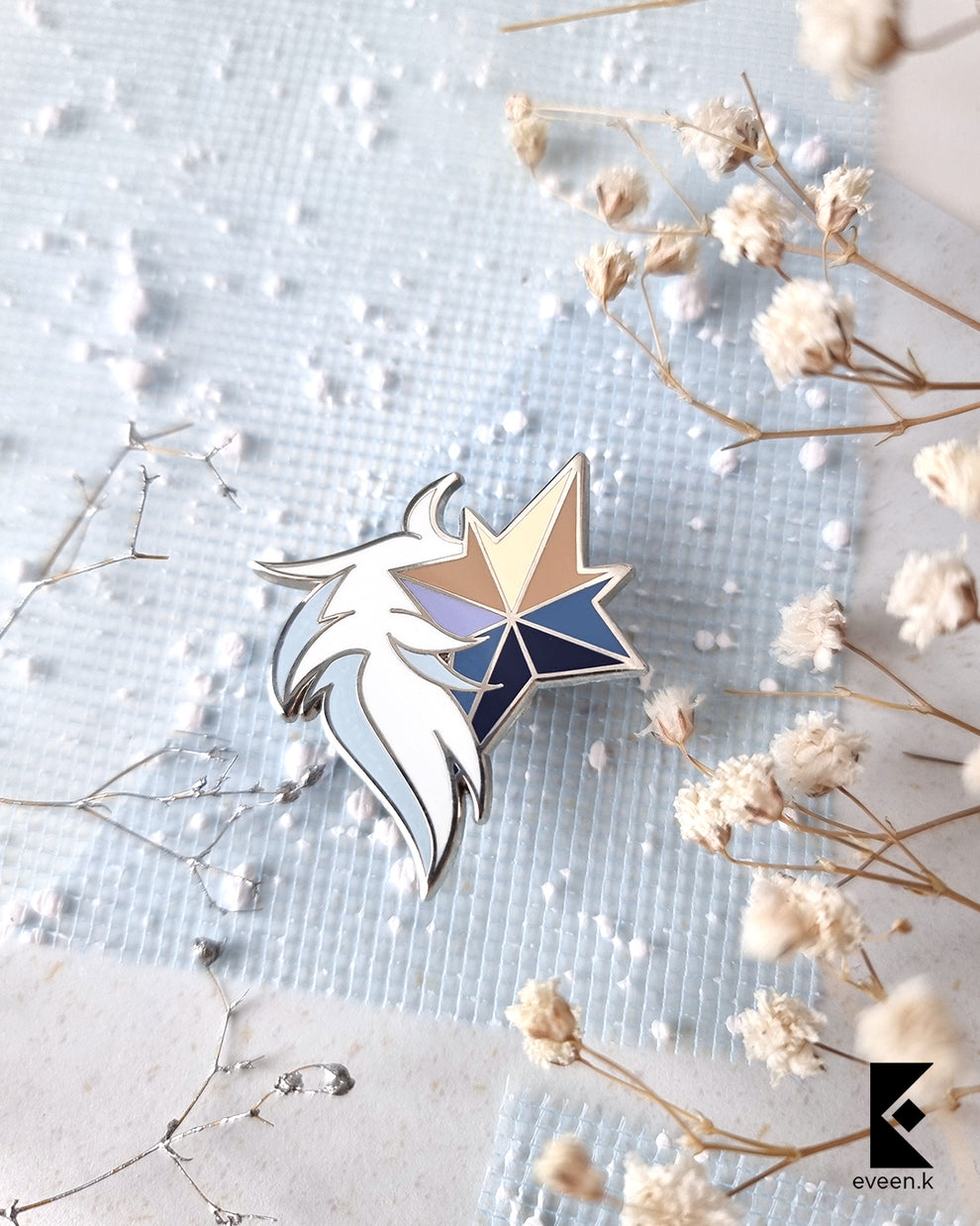 Kaeya Genshin Emblem Pin
