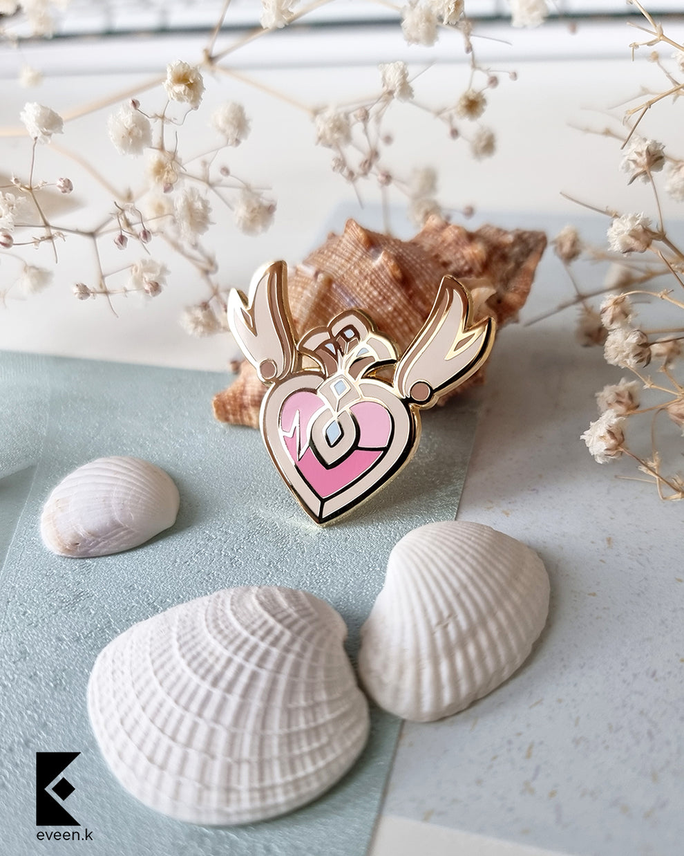 Sigewinne Genshin Emblem Pin